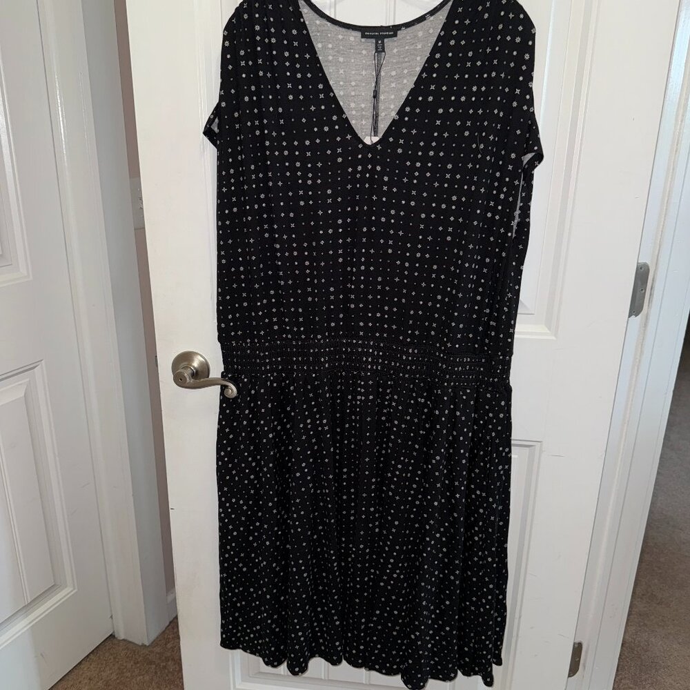 NWT Universal Standard Dress size M